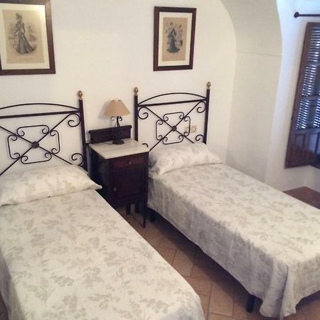 Castro del Río Casa Rural La Villa מראה חיצוני תמונה